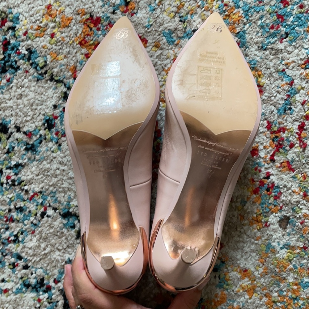 Ted Baker London Pointed Toe Leather Court Shoes - Picture 6 of 9